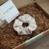 Coletero scrunchie vichy beige
