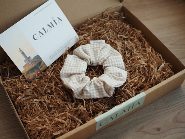 Coletero scrunchie vichy beige